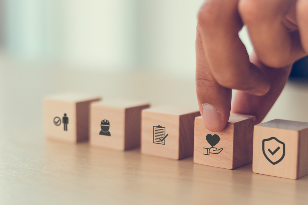 Whole life insurance vs stock market