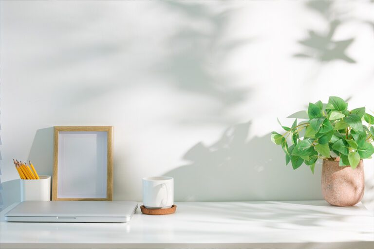 Office desktop minimalism